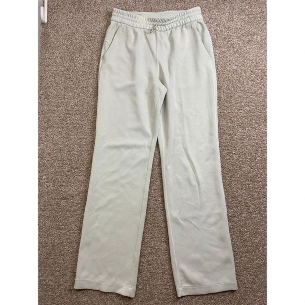 Lululemon Softstreme‎ HR Pant Size 6 Green Lime